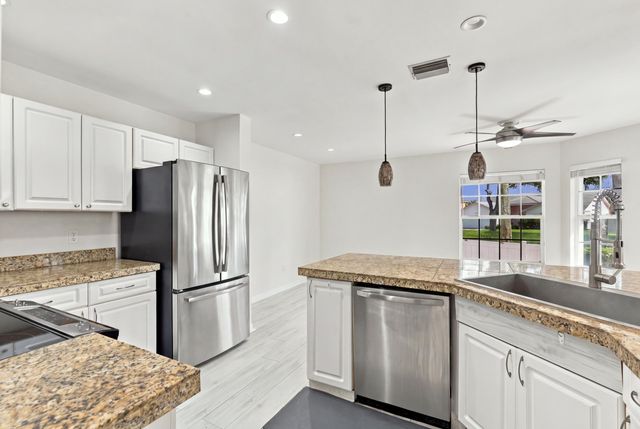 5406 214th Court S, Boca Raton, FL 33486