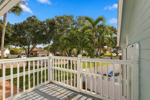 5406 214th Court S, Boca Raton, FL 33486