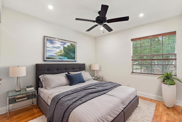 5406 214th Court S, Boca Raton, FL 33486