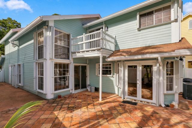 5406 214th Court S, Boca Raton, FL 33486
