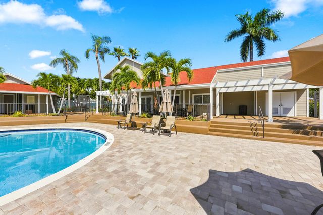 5406 214th Court S, Boca Raton, FL 33486