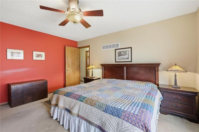 4805 W 25th Street, Lawrence, KS 66047