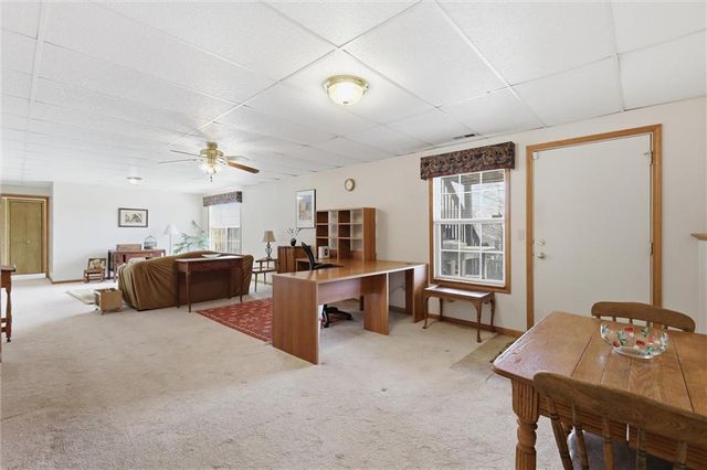 4805 W 25th Street, Lawrence, KS 66047