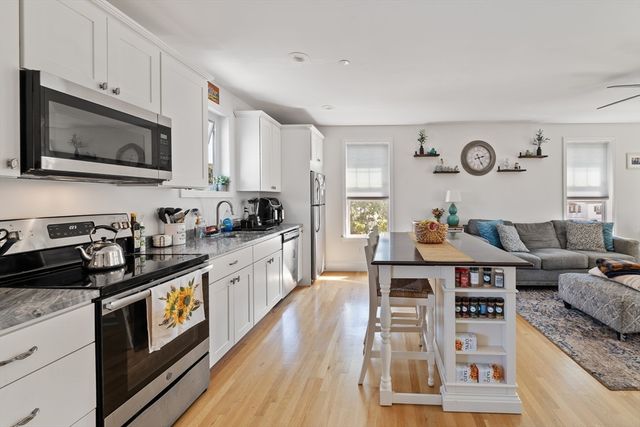 224 Court St. 2, New Bedford, MA 02740