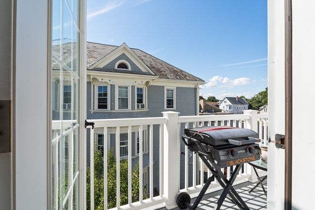 224 Court St. 2, New Bedford, MA 02740