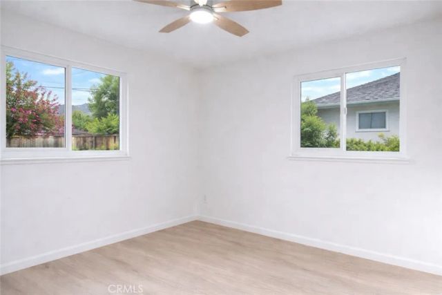 2002 N Woodridge, Hanford, CA 93230