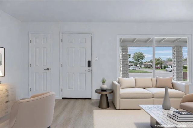 2002 N Woodridge, Hanford, CA 93230
