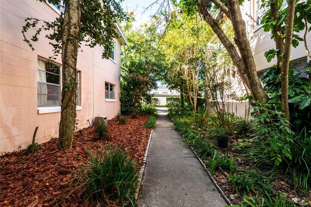 802 RUGBY STREET B, Orlando, FL 32804