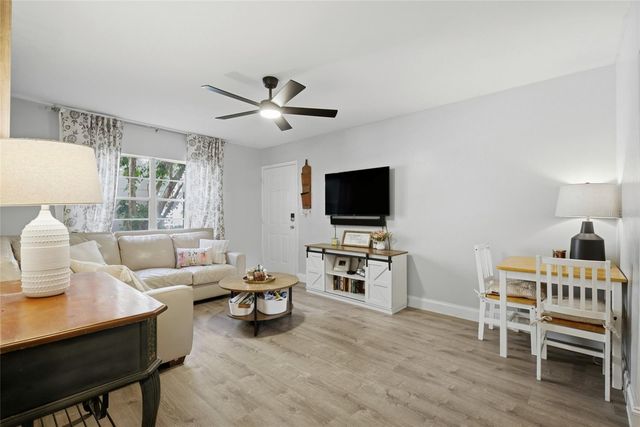 802 RUGBY STREET B, Orlando, FL 32804