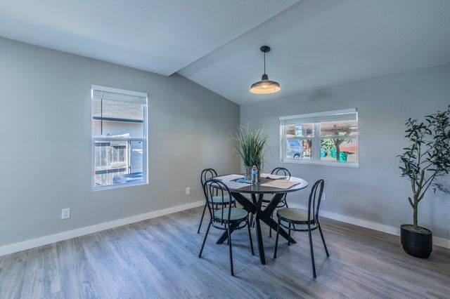 1017 S ADAMS, Mcgregor, TX 76657