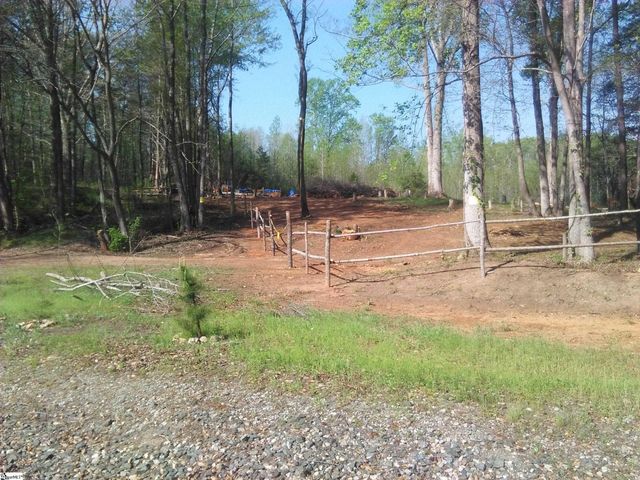 91 Emma Drive, Campobello, SC 29322