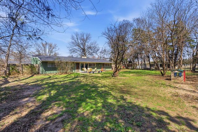 420 S Topaz Lane, Wichita, KS 67209