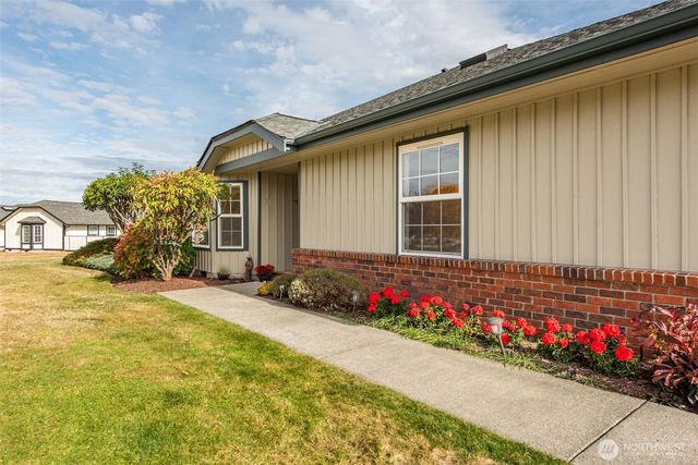 871 N Oxford Way, Sequim, WA 98382