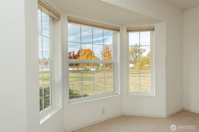 871 N Oxford Way, Sequim, WA 98382