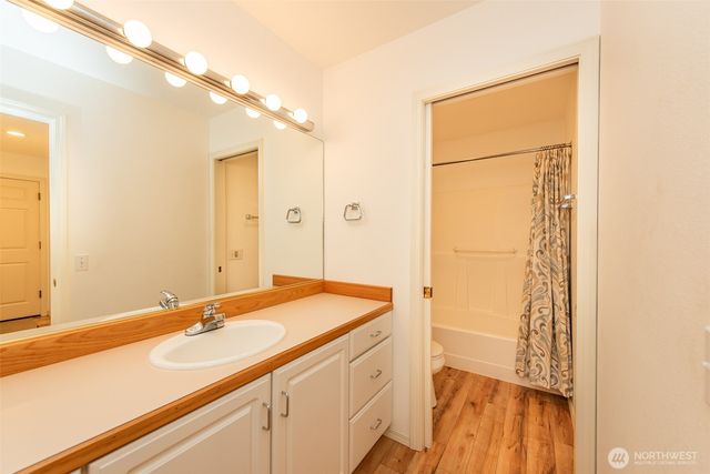 871 N Oxford Way, Sequim, WA 98382