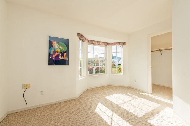 871 N Oxford Way, Sequim, WA 98382