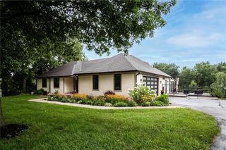 2212 E County Road H Highway, Liberty, MO 64068