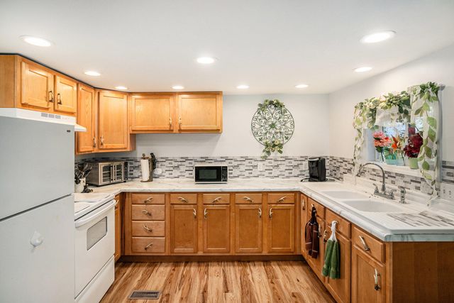 17317 Summit Street, Barryton, MI 49305