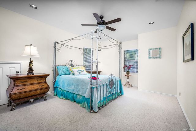 21419 FOREST WATERS CIR, Garden Ridge, TX 78266