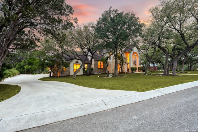 21419 FOREST WATERS CIR, Garden Ridge, TX 78266