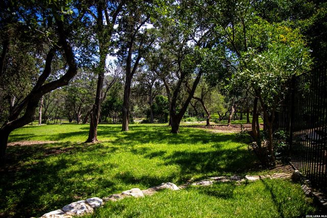21419 FOREST WATERS CIR, Garden Ridge, TX 78266