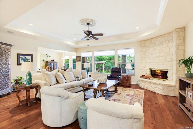 21419 FOREST WATERS CIR, Garden Ridge, TX 78266