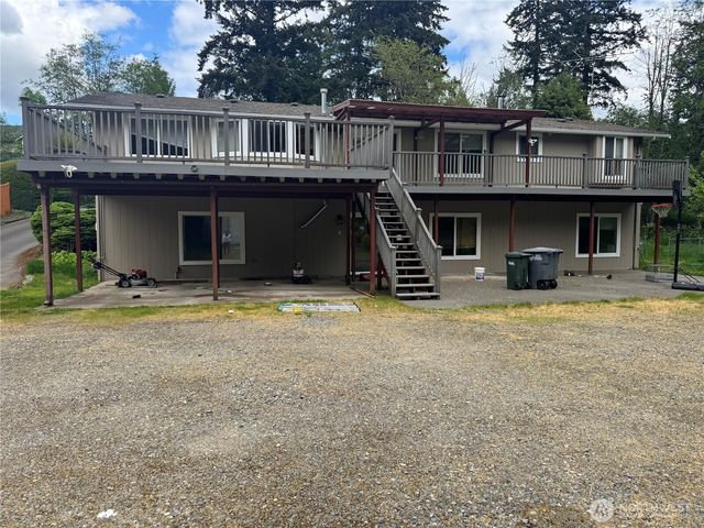 320 181st Avenue E, Lake Tapps, WA 98391