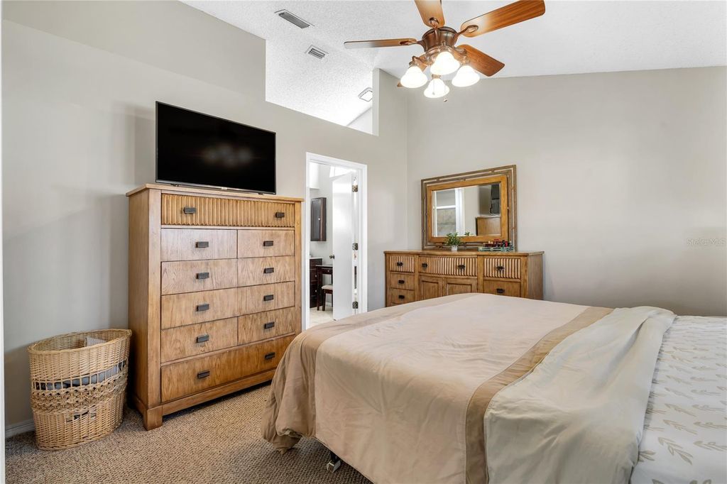 Image 16 of property listing at 13506 COLORADO PLACE, Tampa, FL 33626