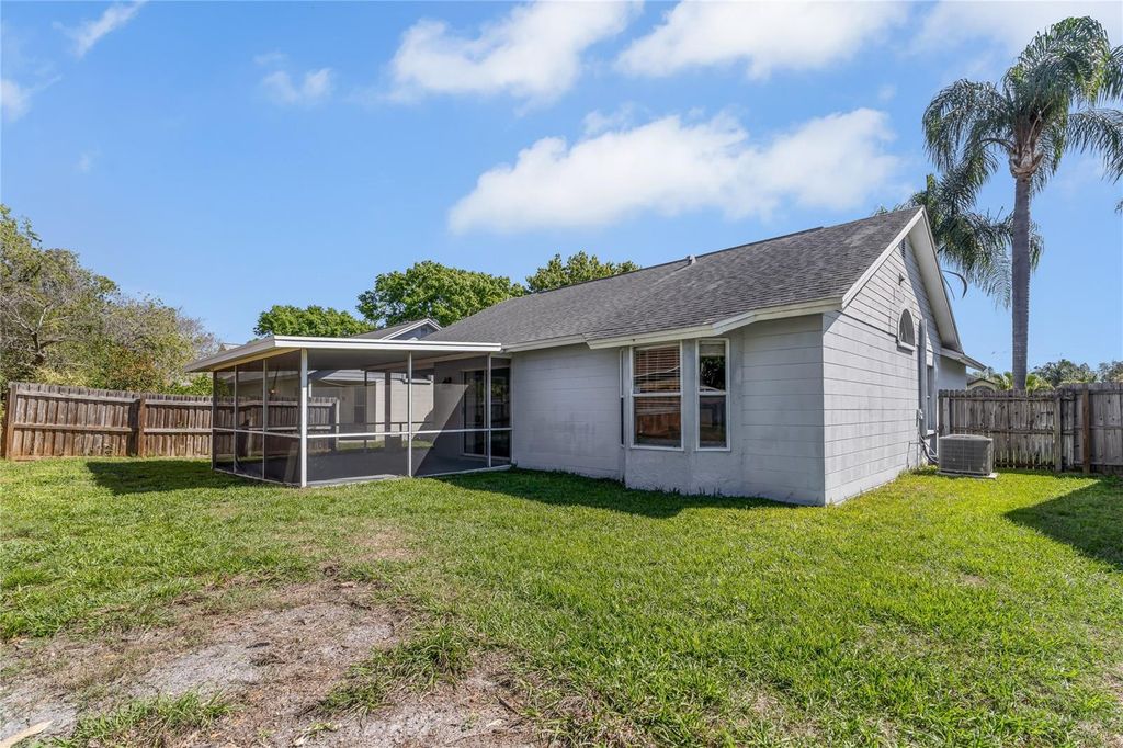 Image 24 of property listing at 13506 COLORADO PLACE, Tampa, FL 33626