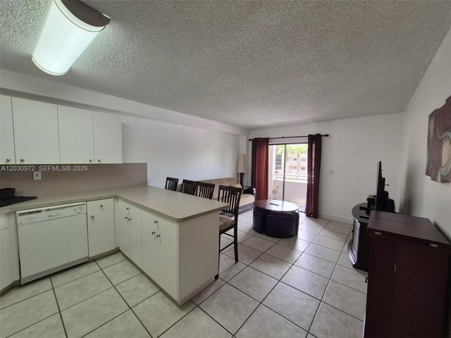 15969 NW 64th Ave 217, Miami Lakes, FL 33014