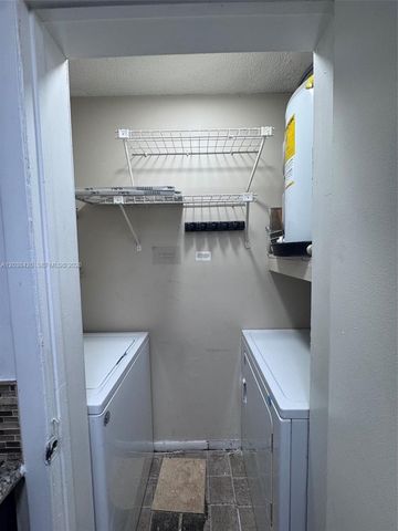 17425 NW 67th Place N13, Hialeah, FL 33015