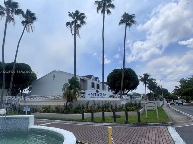 17425 NW 67th Place N13, Hialeah, FL 33015