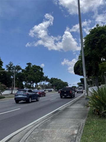 17425 NW 67th Place N13, Hialeah, FL 33015
