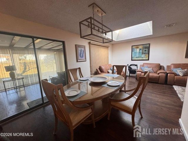 97 Salix Plaza, Monroe, NJ 08831