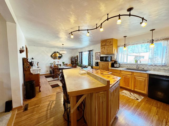 5760 Highway 348, Olathe, CO 81425