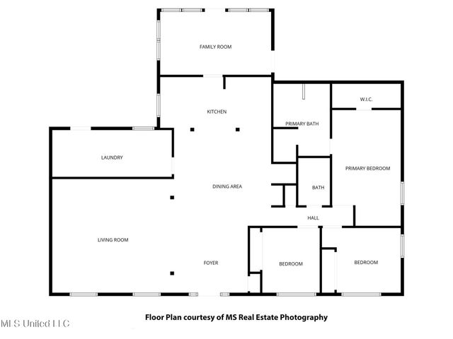 100 Hunter Drive, Ocean Springs, MS 39564
