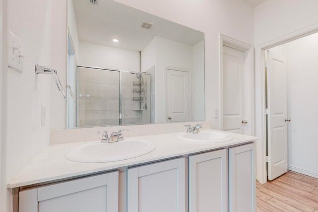 2132 Palestine Oak Drive, Royse City, TX 75189