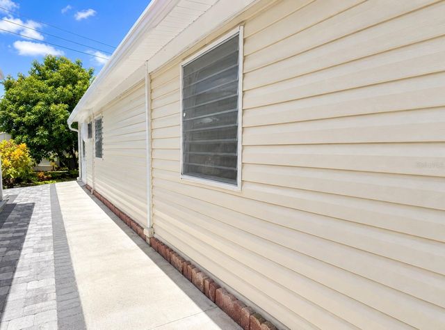 1912 INDIANA AVENUE, Bradenton, FL 34207