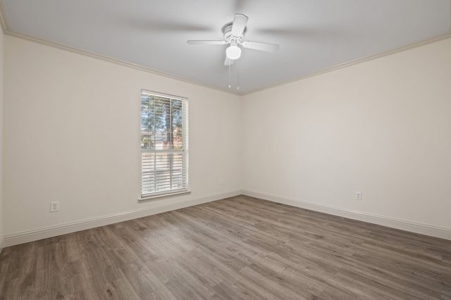 7103 Camp Creek Drive, Arlington, TX 76002