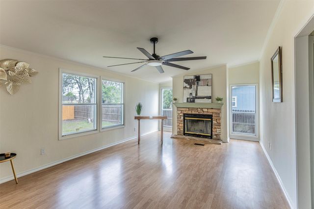 1901 Pecan ST, San Marcos, TX 78666