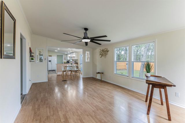 1901 Pecan ST, San Marcos, TX 78666