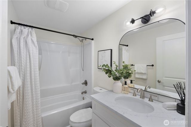 2147 NE 12th Street, Renton, WA 98056