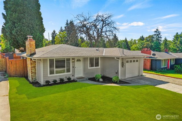2147 NE 12th Street, Renton, WA 98056