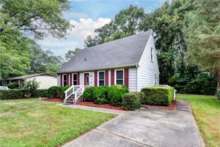 111 Quail RD, Yorktown, VA 23692
