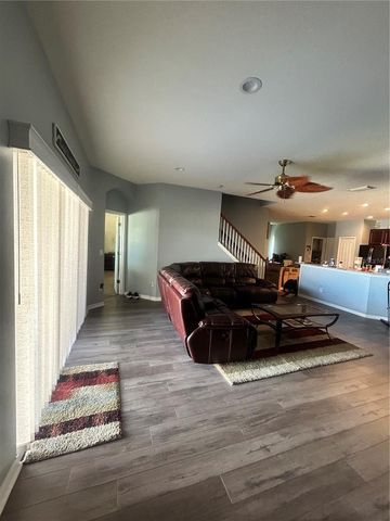 433 YORK DALE DRIVE, Ruskin, FL 33570