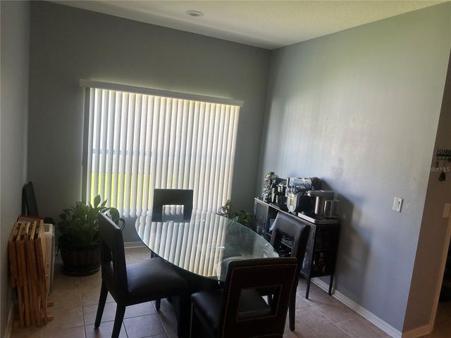 433 YORK DALE DRIVE, Ruskin, FL 33570