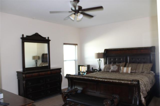 433 YORK DALE DRIVE, Ruskin, FL 33570
