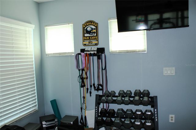 433 YORK DALE DRIVE, Ruskin, FL 33570