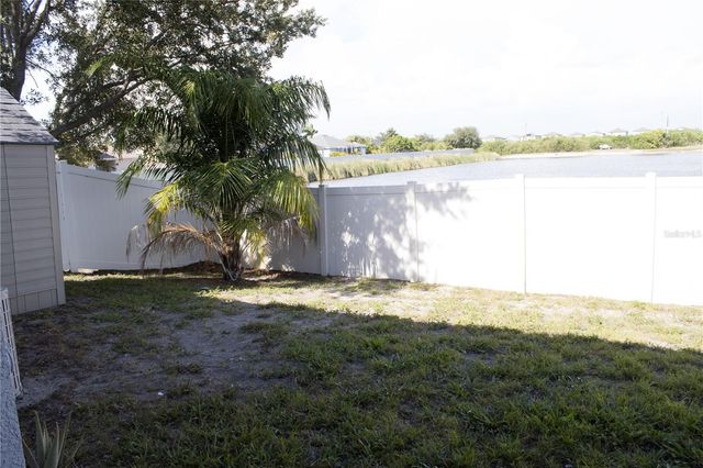 433 YORK DALE DRIVE, Ruskin, FL 33570