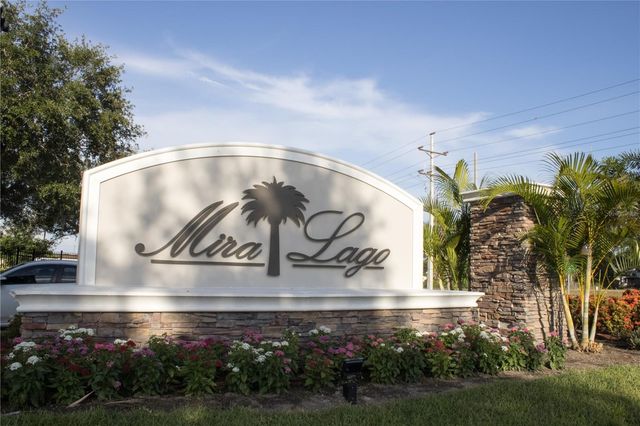 433 YORK DALE DRIVE, Ruskin, FL 33570